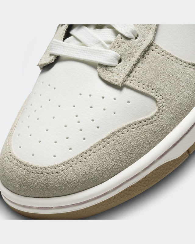 ウィメンズ Nike Dunk Low Mink and Jewels Nike-Dunk-Low-Mink-and-Jewels-